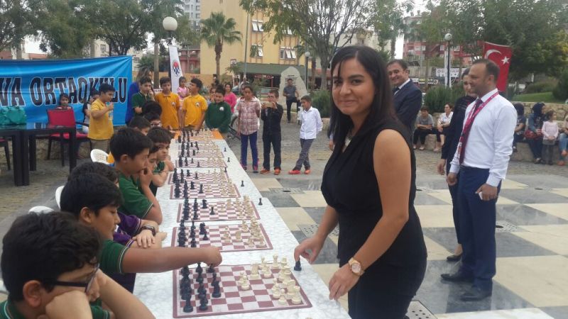 WGM Öztürk’ten Kozan'da Simultane