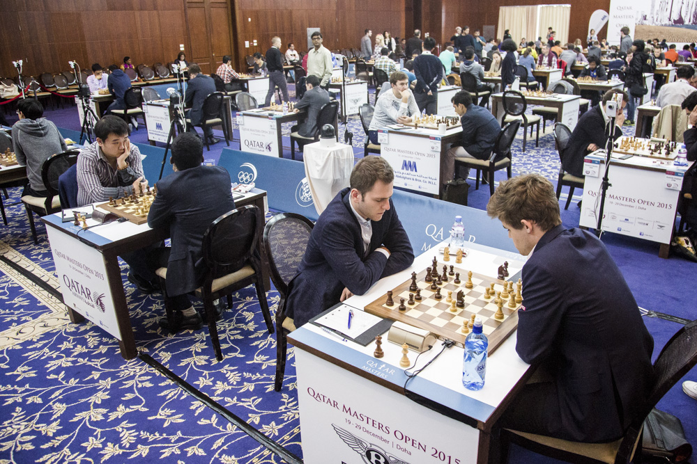 Katar’da Giri ve Li Chao Lider