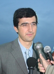 GM Vladimir KRAMNİK Dünya Satranç Şampiyonu!!