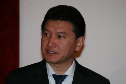 FIDE Başkan Ilyumzhinov Trafik Kazası Geçirdi