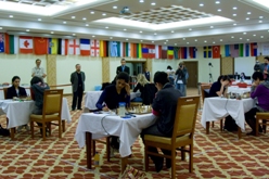 Koneru, Yifan ve Zhao Yarı Finalde