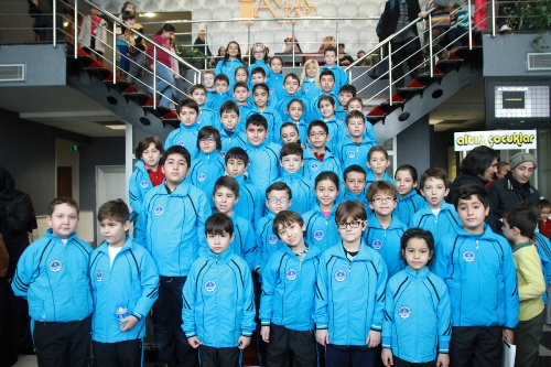 Kocaeli'de Altın Çocuklar Satranç Turnuvası