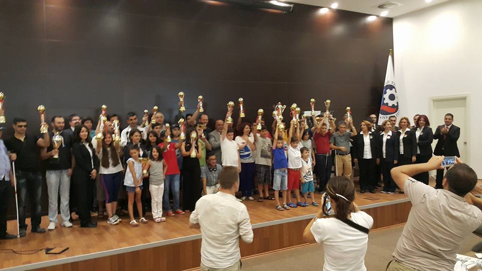 Troya Açık’ta Birincilik Kupası Chigladze ve Kyialbek’in Oldu