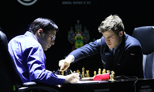 Carlsen Bir Kez Daha Şampiyon!