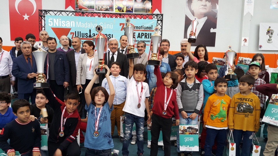 Uluslararası 5 Nisan Madalya Günü Turnuvası Sona Erdi