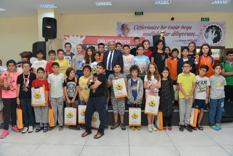 Çiğli Belediyesi Gençlik ve Spor Bayramı Satranç Turnuvası