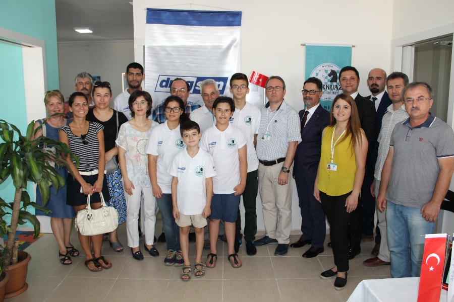 Drogsan İlaç Firmasından Manisa Turkuaz Satranç Kulübüne Büyük Destek