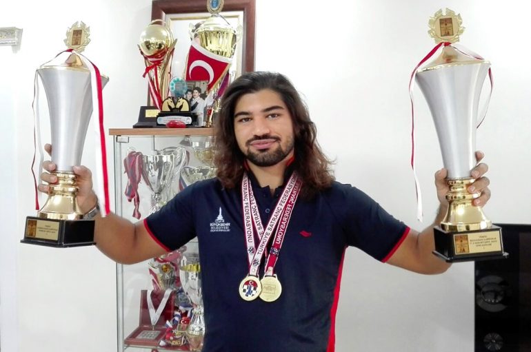 Hızlı ve Yıldırım'da Şampiyon Cankut Emiroğlu