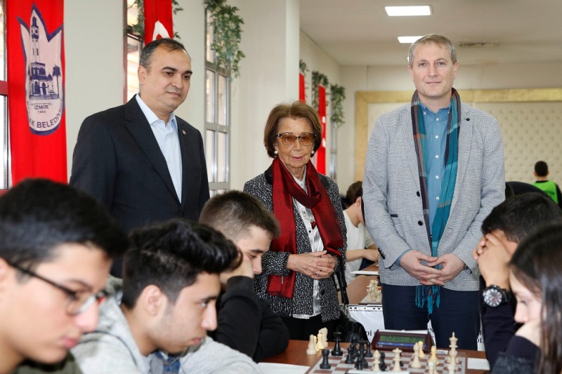 Konak Belediyesi İsmet İnönü’yü Anma Turnuvası