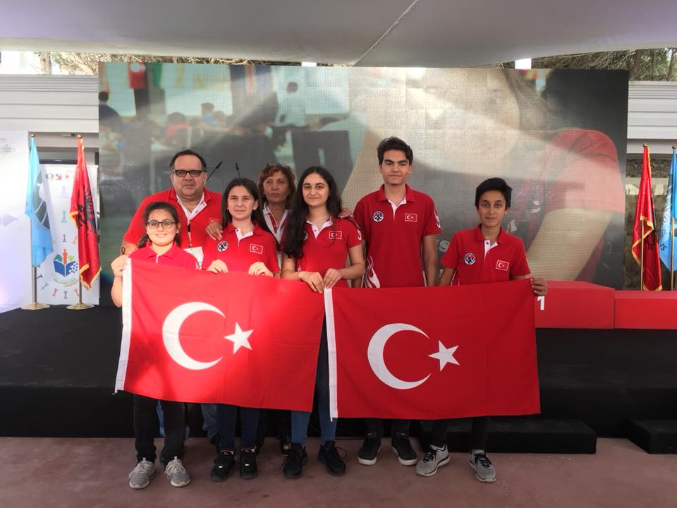 Dünya Okullar Şampiyonası’ndan Üç Gümüş, İki Bronz Madalya!