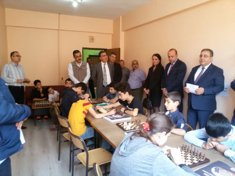 Gören Eller Satranç Sınıfı Açılışı Diyarbakır’da!