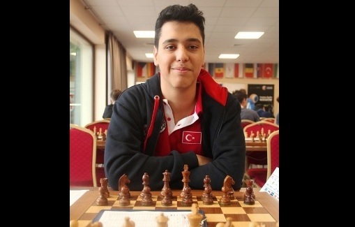 Deniz Özen'den GM Normu!