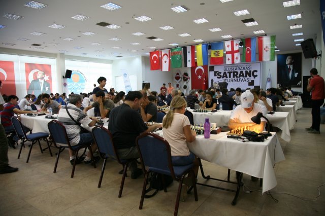 Mersin Açık’ta Maraton Devam Ediyor