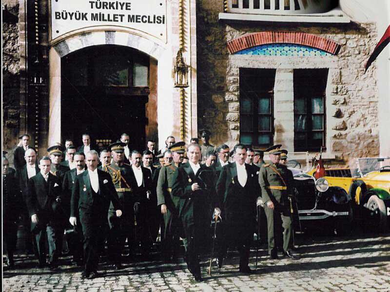 29 Ekim Cumhuriyet Bayramımız Kutlu Olsun!