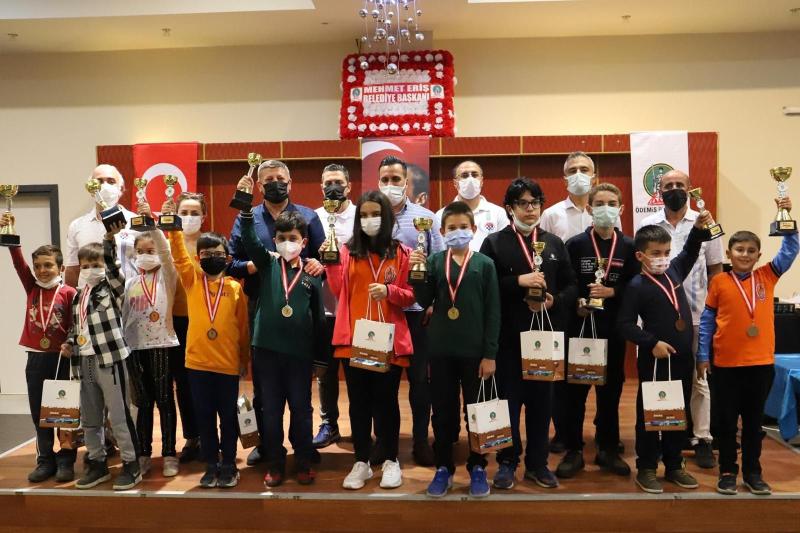 Ödemiş 29 Ekim Cumhuriyet Bayramı Satranç Turnuvası Tamamlandı