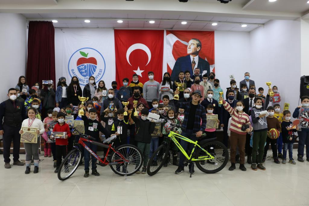 Bayramiç Belediyesi Karne Hediyesi Satranç Turnuvası