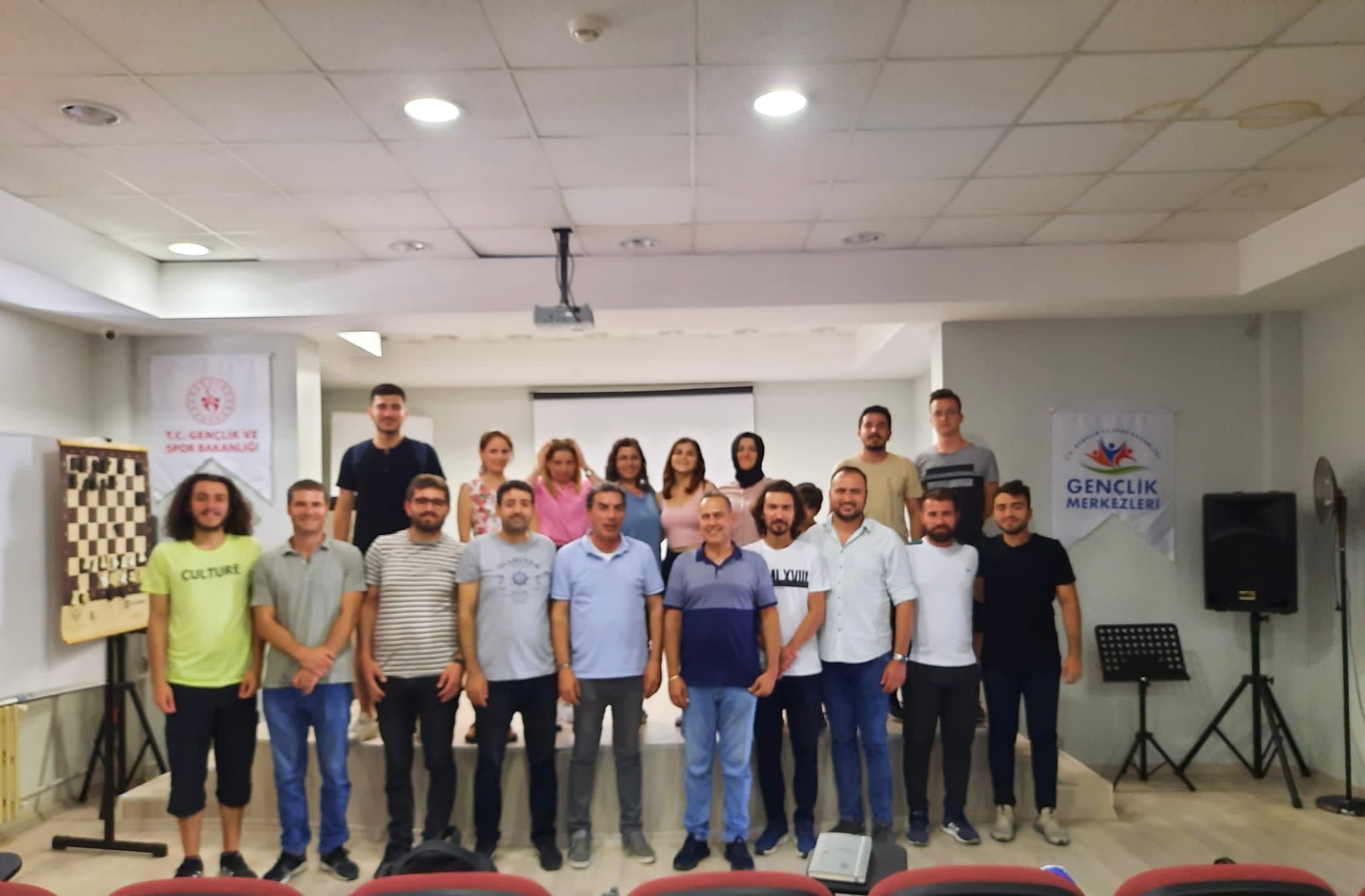 1.Kademe Yardımcı Antrenörlük Uygulama Eğitimi Kursu Tamamlandı