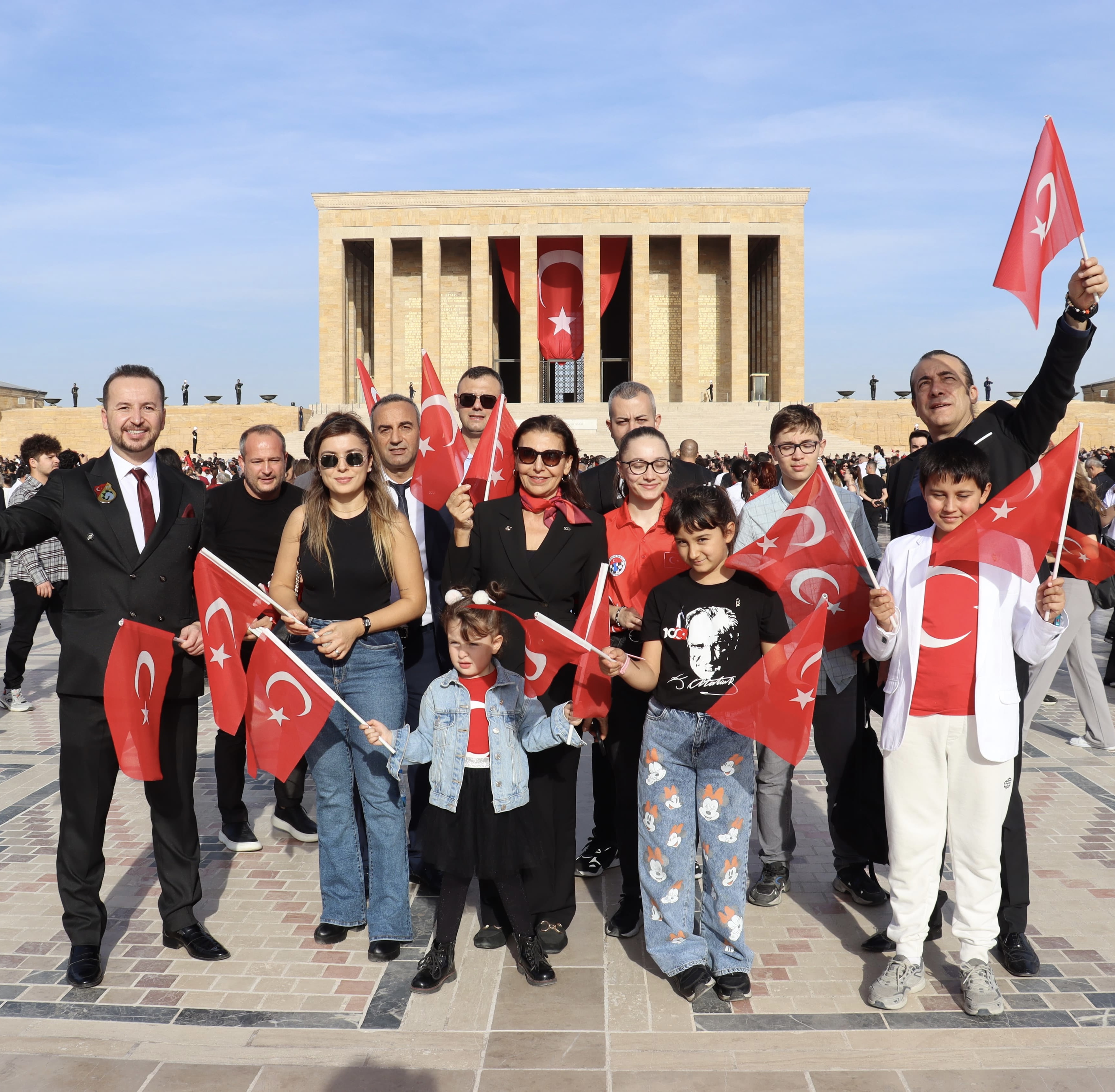 Cumhuriyetimizin 100. Yılında Ata’mızın Huzurundayız