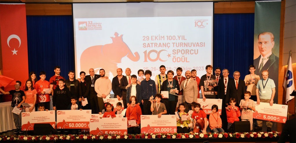 Cumhuriyetimizin 100. Yılında 100 Sporcuya Ödül