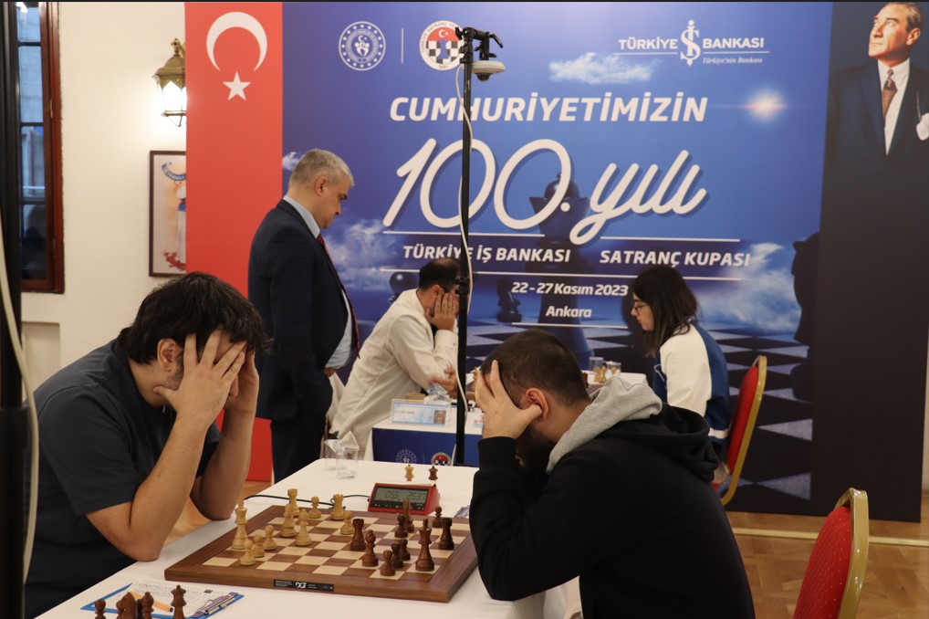 Cumhuriyetimizin 100.Yılı Türkiye İş Bankası Satranç Kupası'nda 5 Tur Tamamlandı