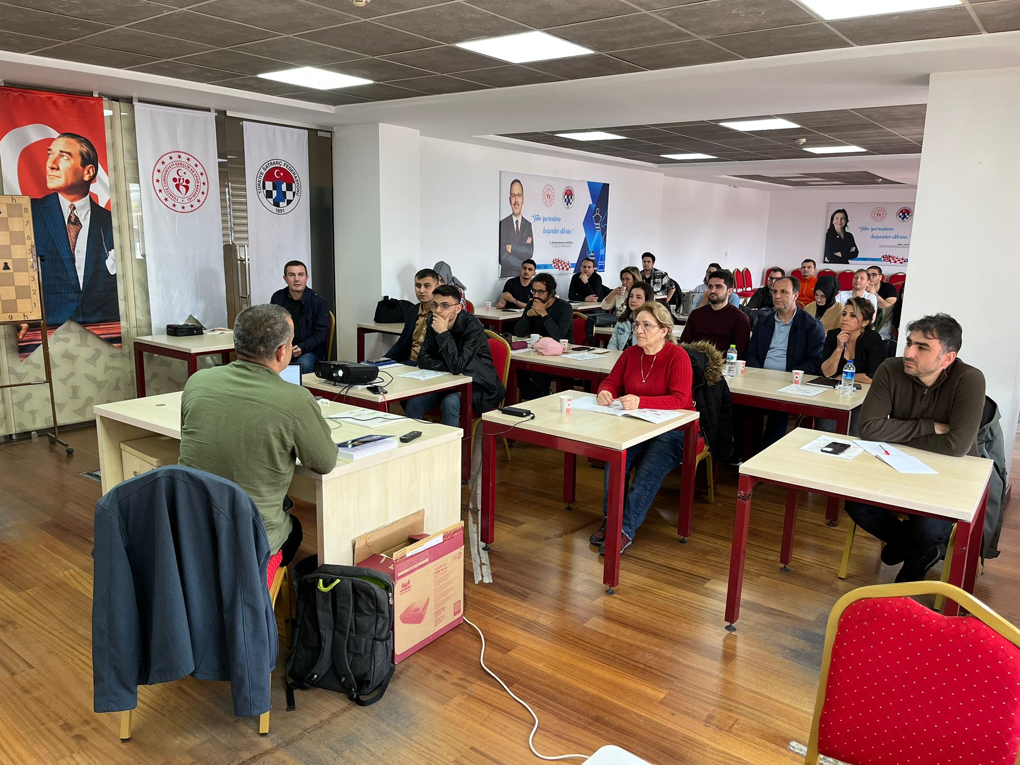 1.Kademe Yardımcı Antrenör Uygulama Eğitimi Kursu Başladı