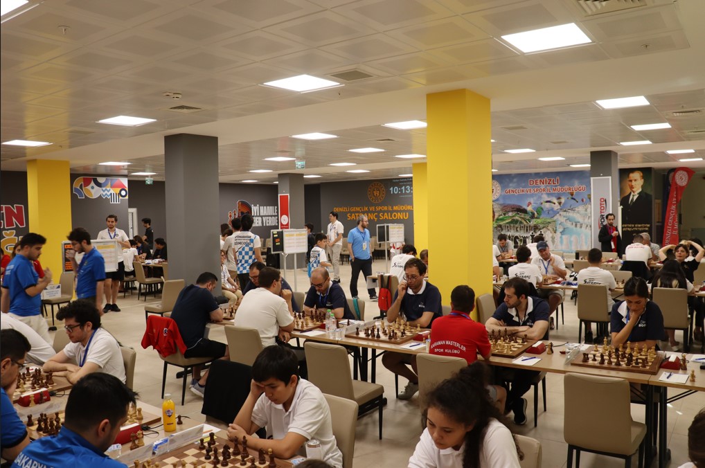 Birinci ve İkinci Lig'de 6 Tur Tamamlandı
