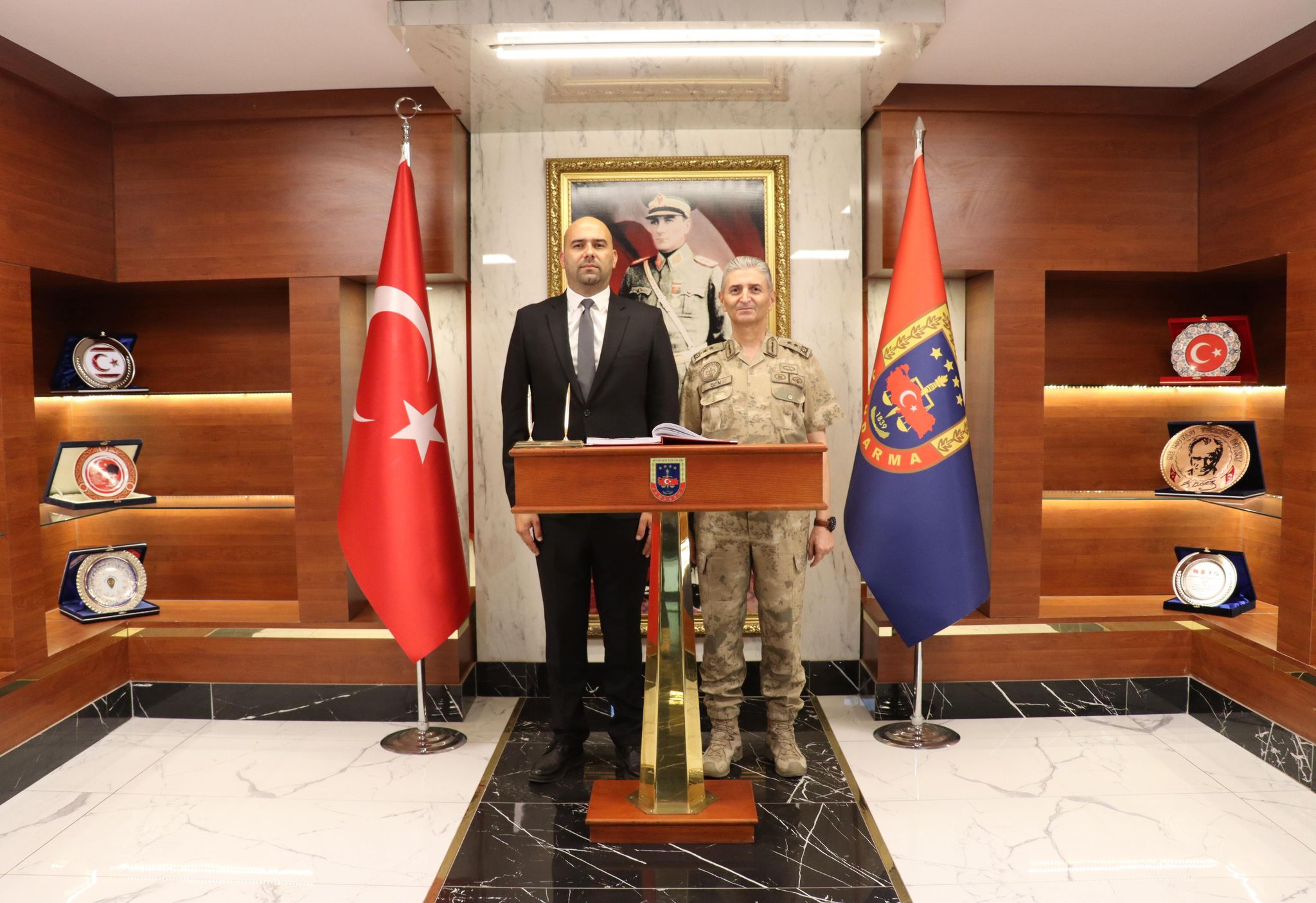 Gaziantep İl Jandarma Komutanı Tümgeneral Halil Şen’e Ziyaret