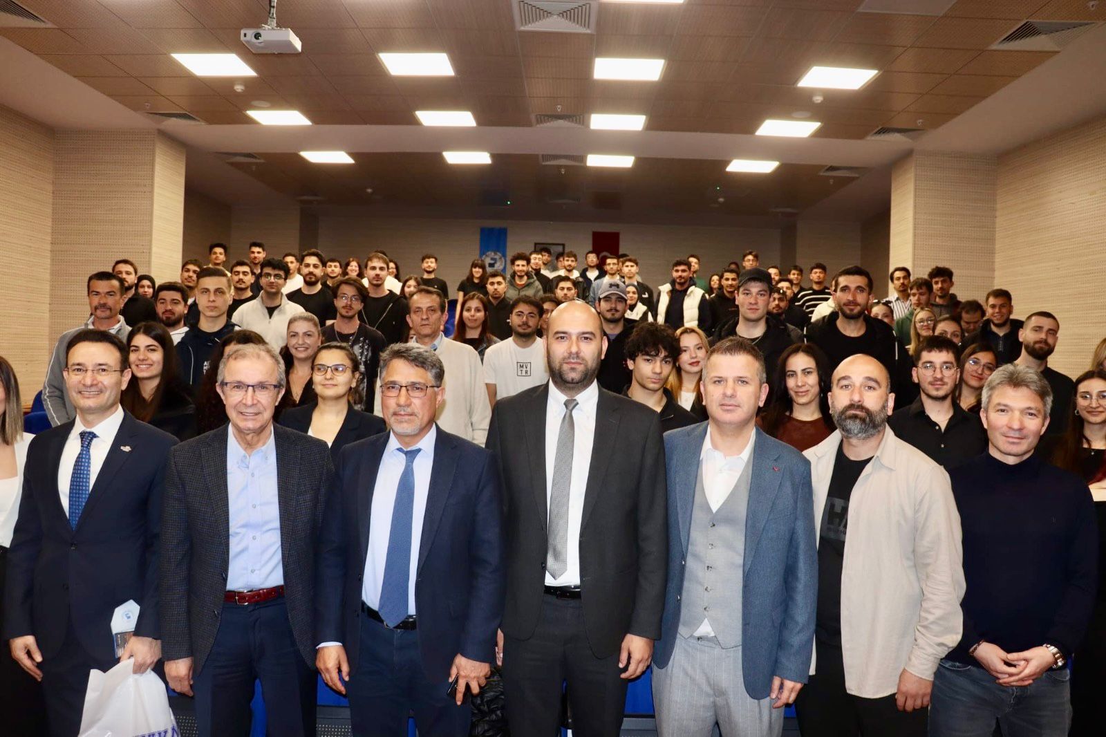 Başkanımız Apaydın Pamukkale Üniversitesi’nde Öğrencilerle Buluştu