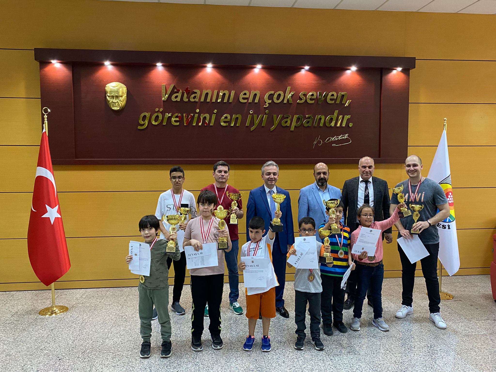 Tarsus Belediyesi 23 Nisan Ulusal Egemenlik ve Çocuk Bayramı Hızlı Satranç Turnuvası