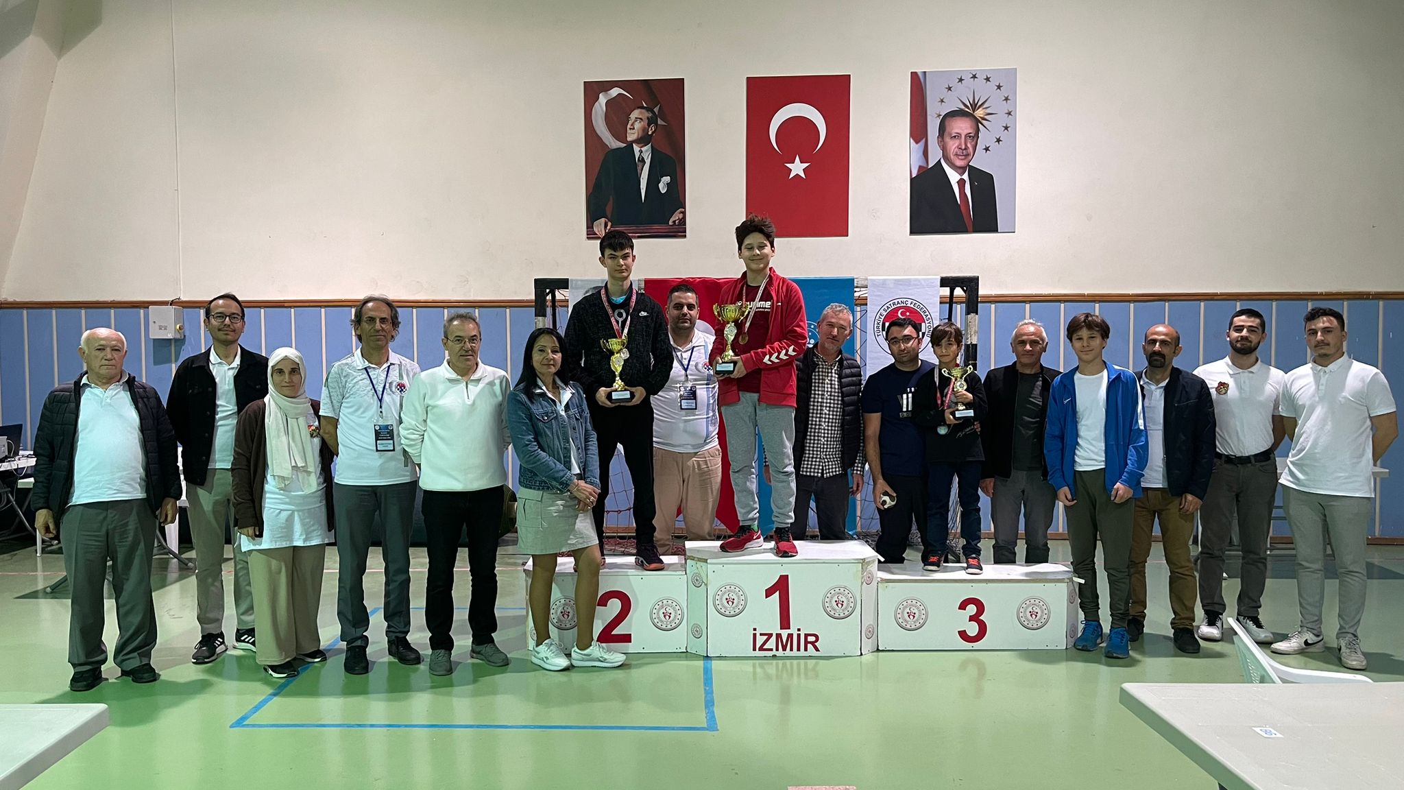 Gençler İzmir Satranç İl Birinciliği Turnuvası Tamamlandı